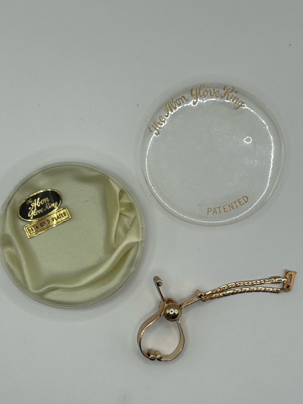 Abon 14K Gold Plated Glove Ring